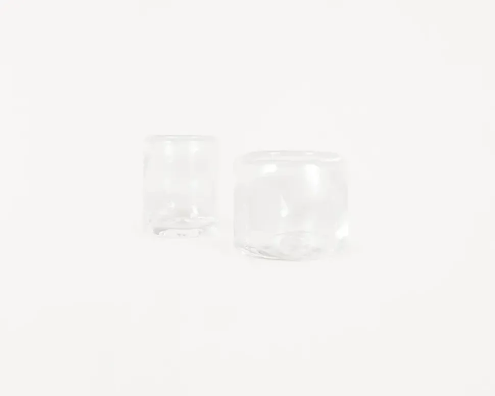 0405 Glass