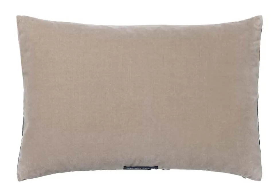 Abigail -