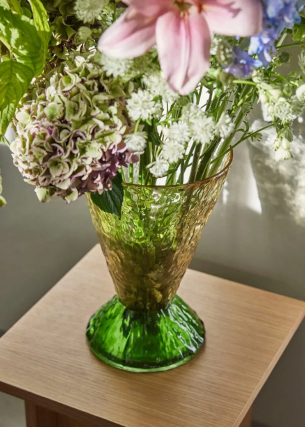Abyss Vase