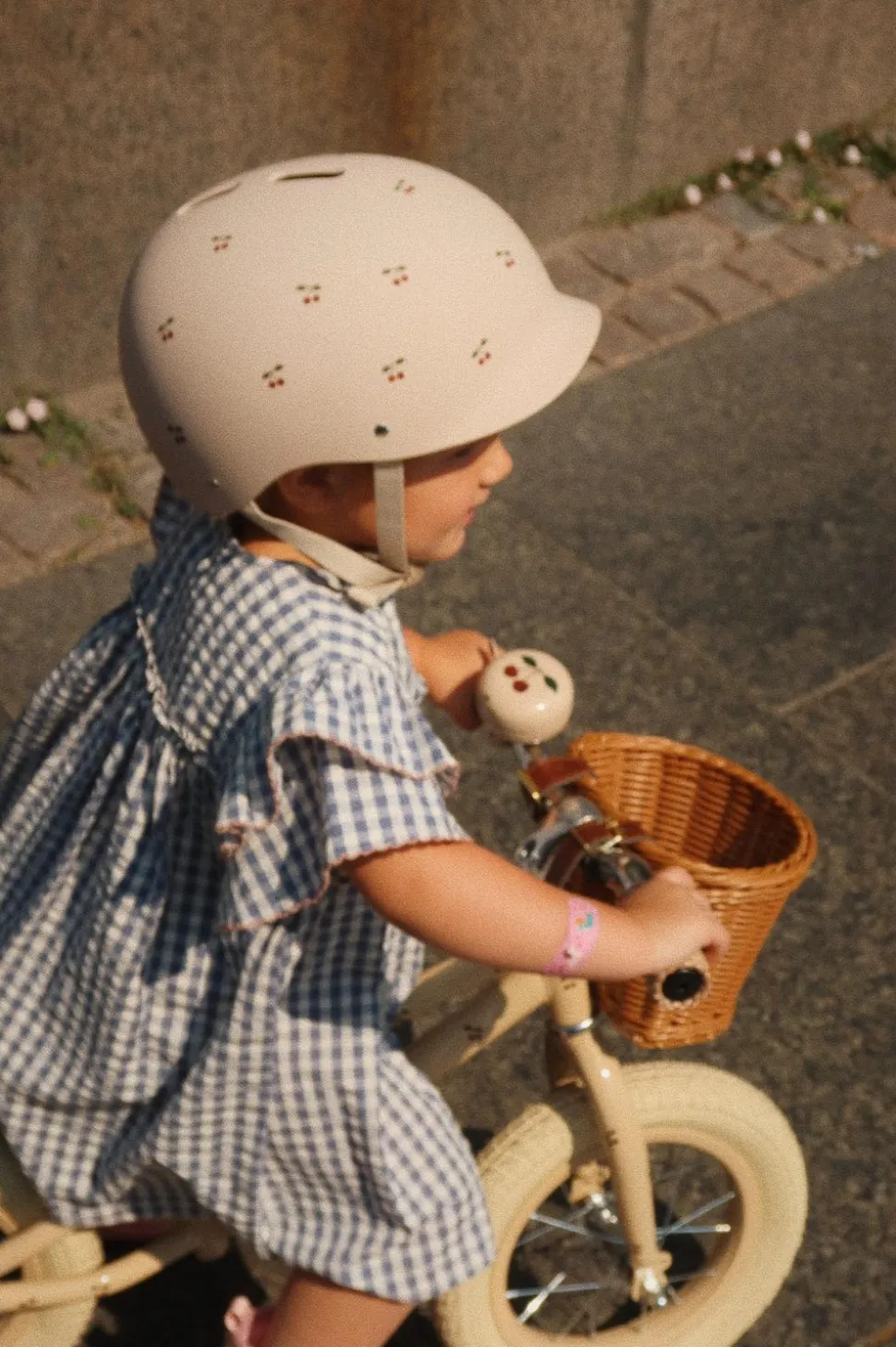 AIKO BICYCLE HELMET
