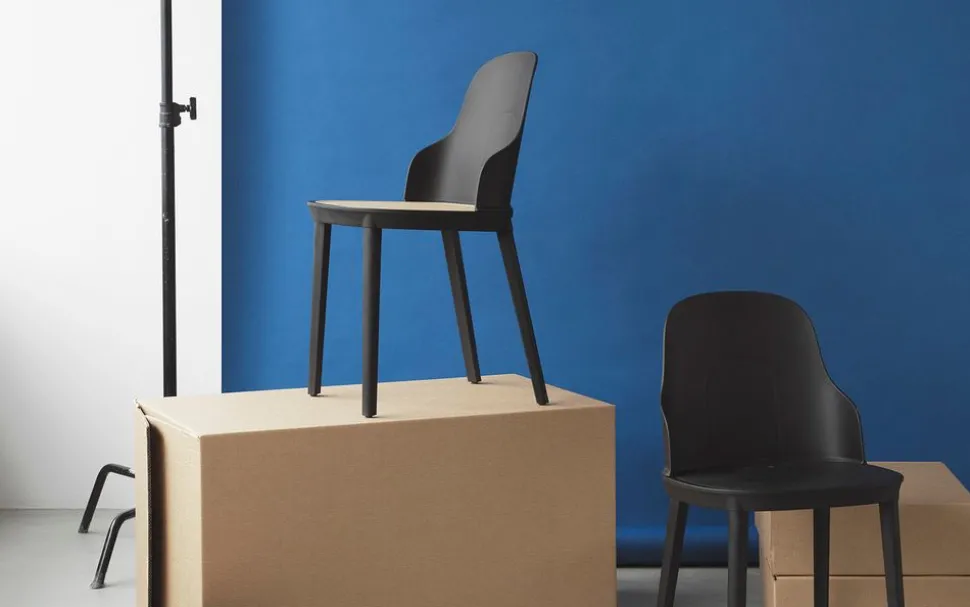 Allez chair in oak - molded wicker