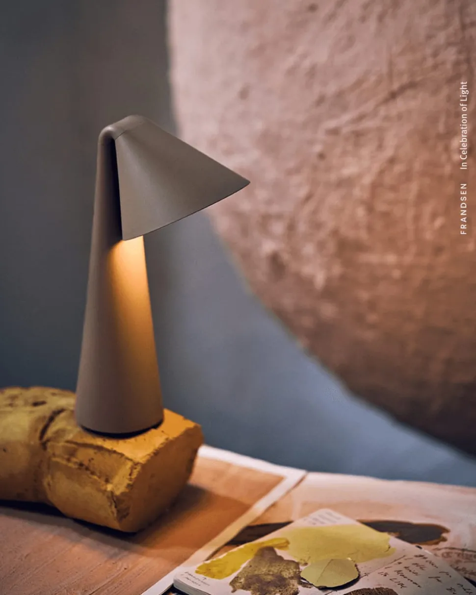 Ami Portable Lamp