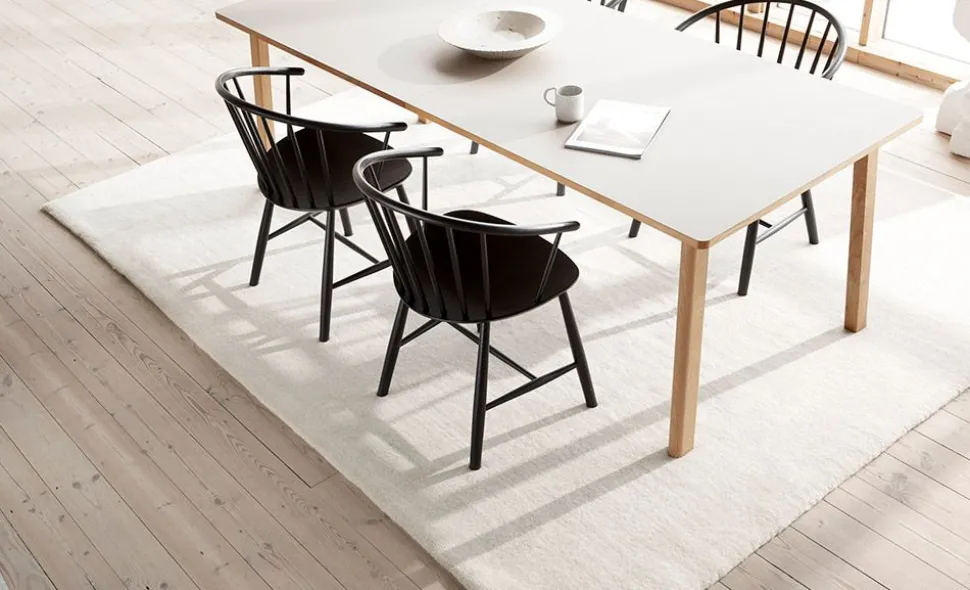 Ana Table 6490 by Arde