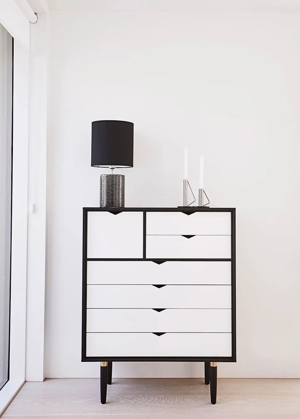 Andersen Furniture - S8