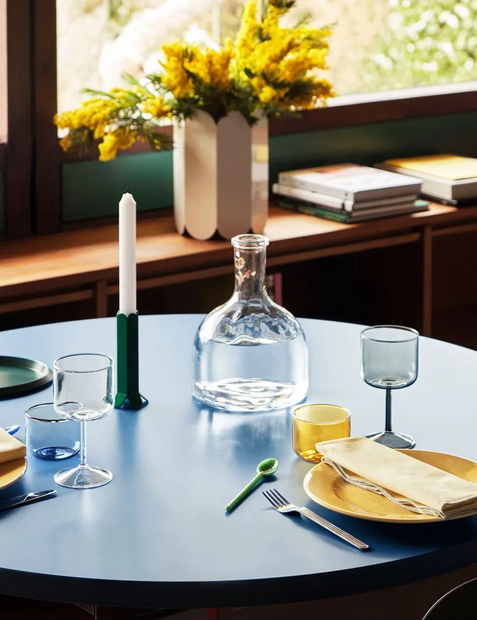 Arcs Candleholder