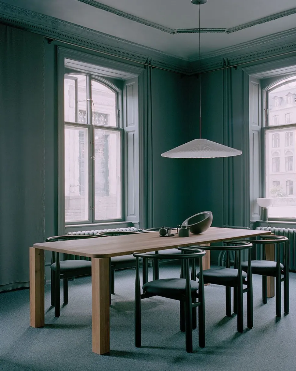 Atlas Dining Table
