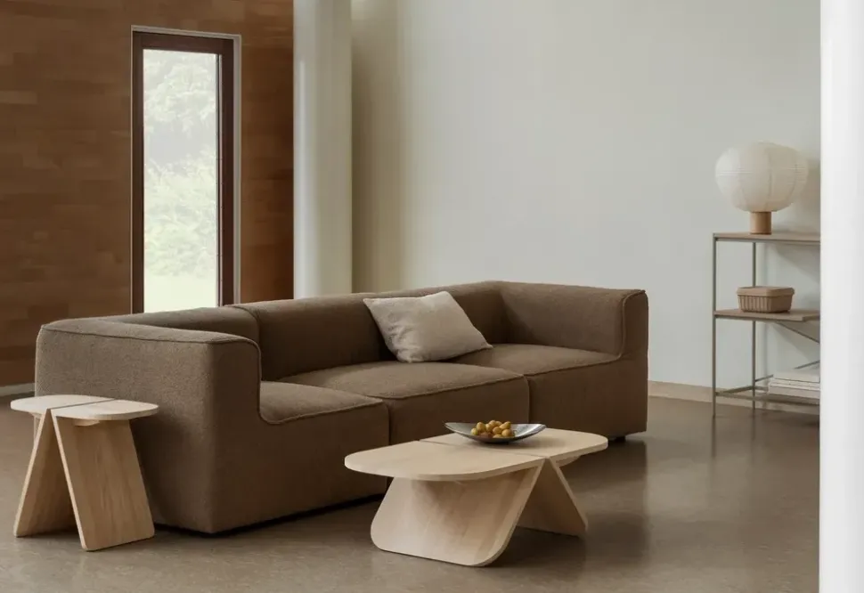 AVIO Coffee Table