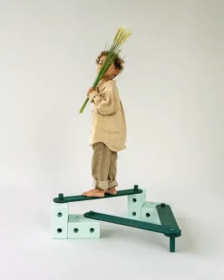Balance Track