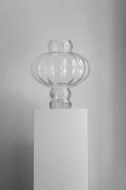 Balloon Vase 02