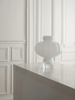 Balloon Vase 08