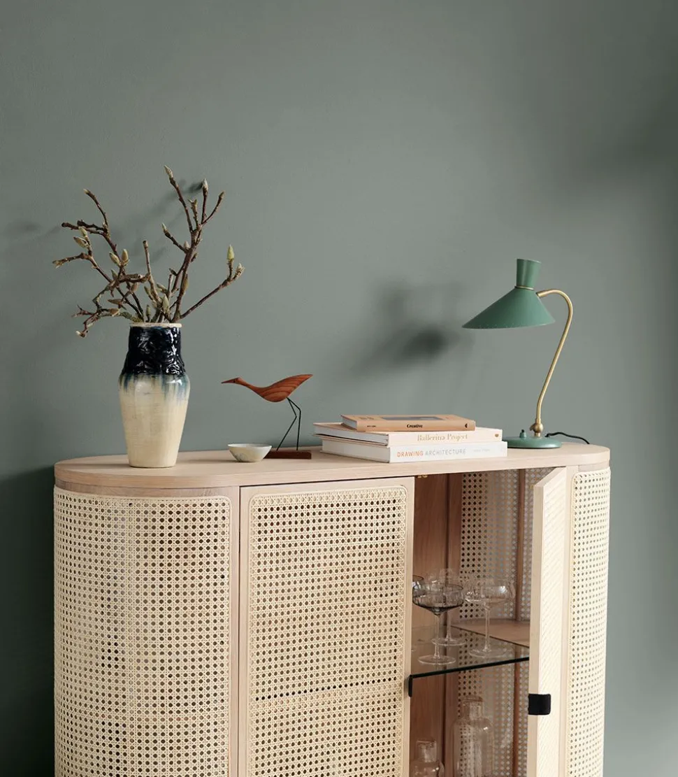 Be My Guest / Sideboard