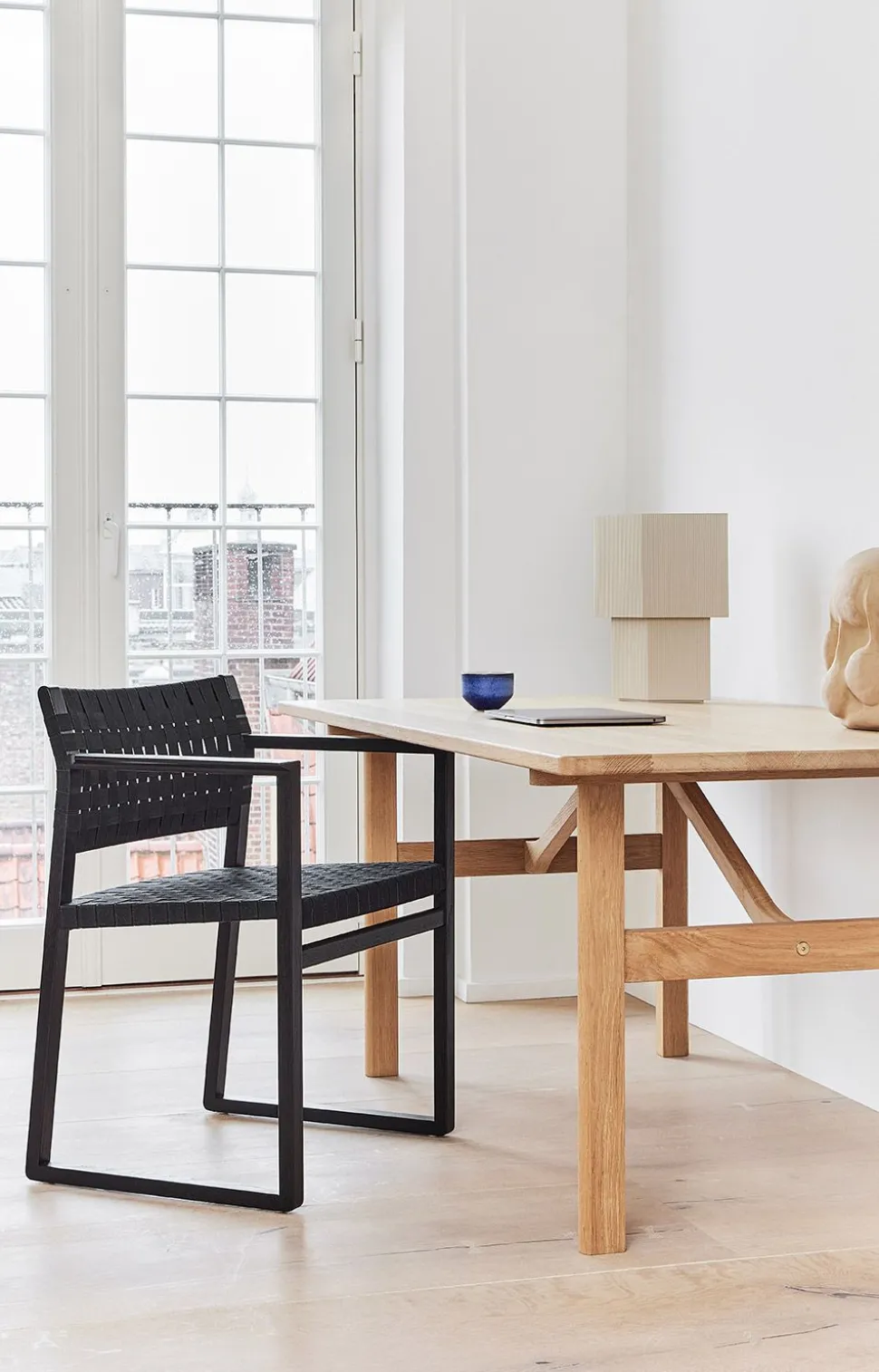 BM84 Mogensen Table 6284 af Børge Mogensen
