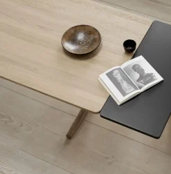BM86 Mogensen Table 6286 by Børge Mogensen