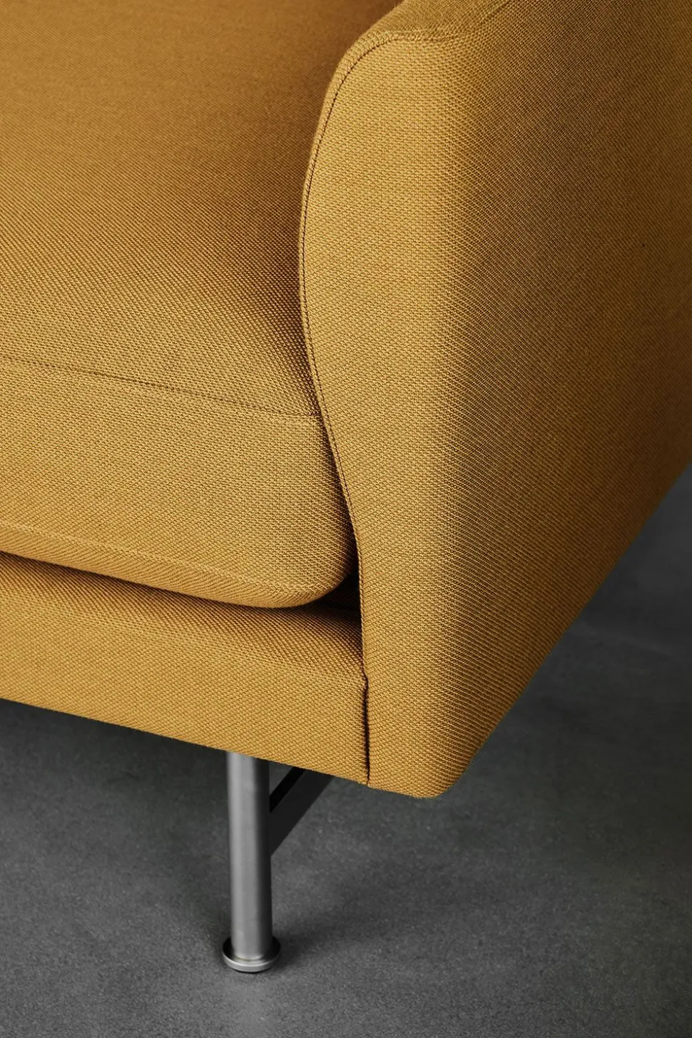 Calmo Lounge Chair 95 5651 by Hugo Passos