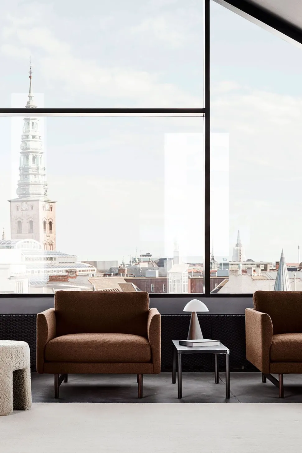 Calmo Lounge Chair 80 5621 by Hugo Passos