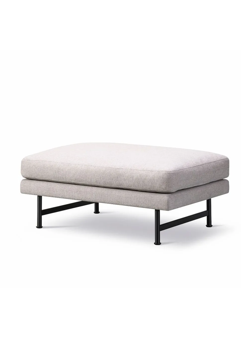 Calmo Ottoman 95 5650 by Hugo Passos