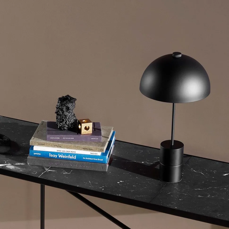 Console by Emil Thorup