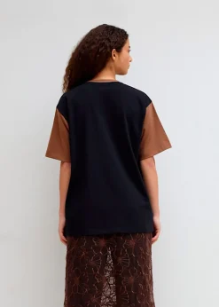 Cruz Unisex T-shirt