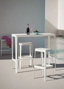 Cut Stool