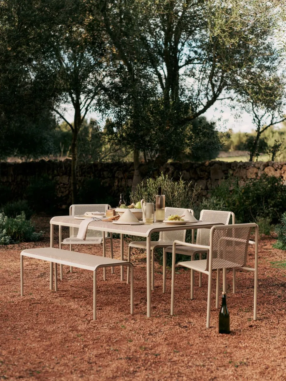 Dapple Dining Table