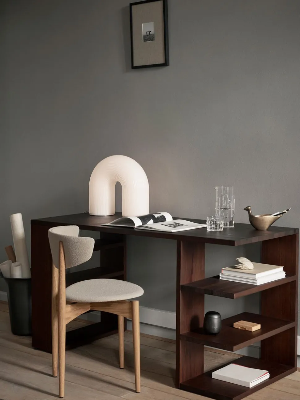 Edre Desk