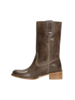 Julia Boots
