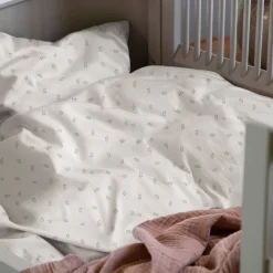 Junior bed linen