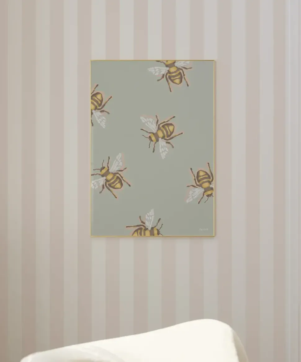 Little Bee Around