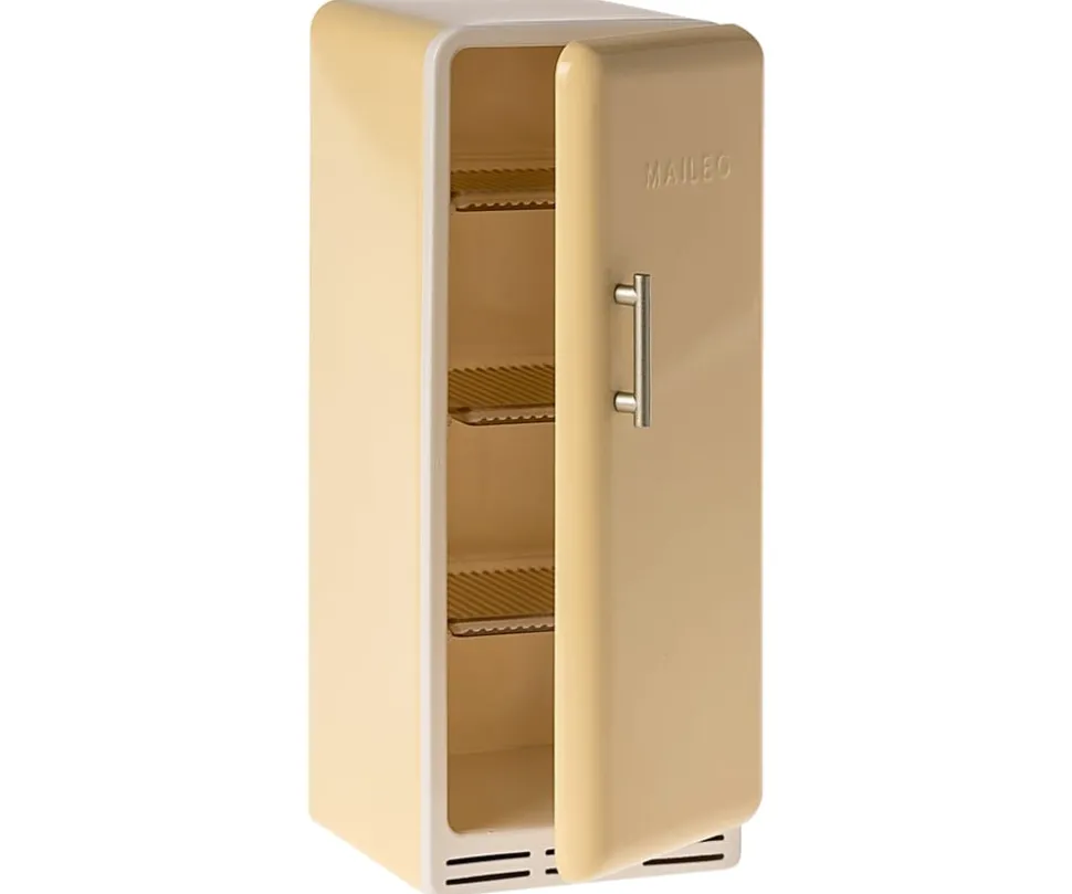 Miniature fridge