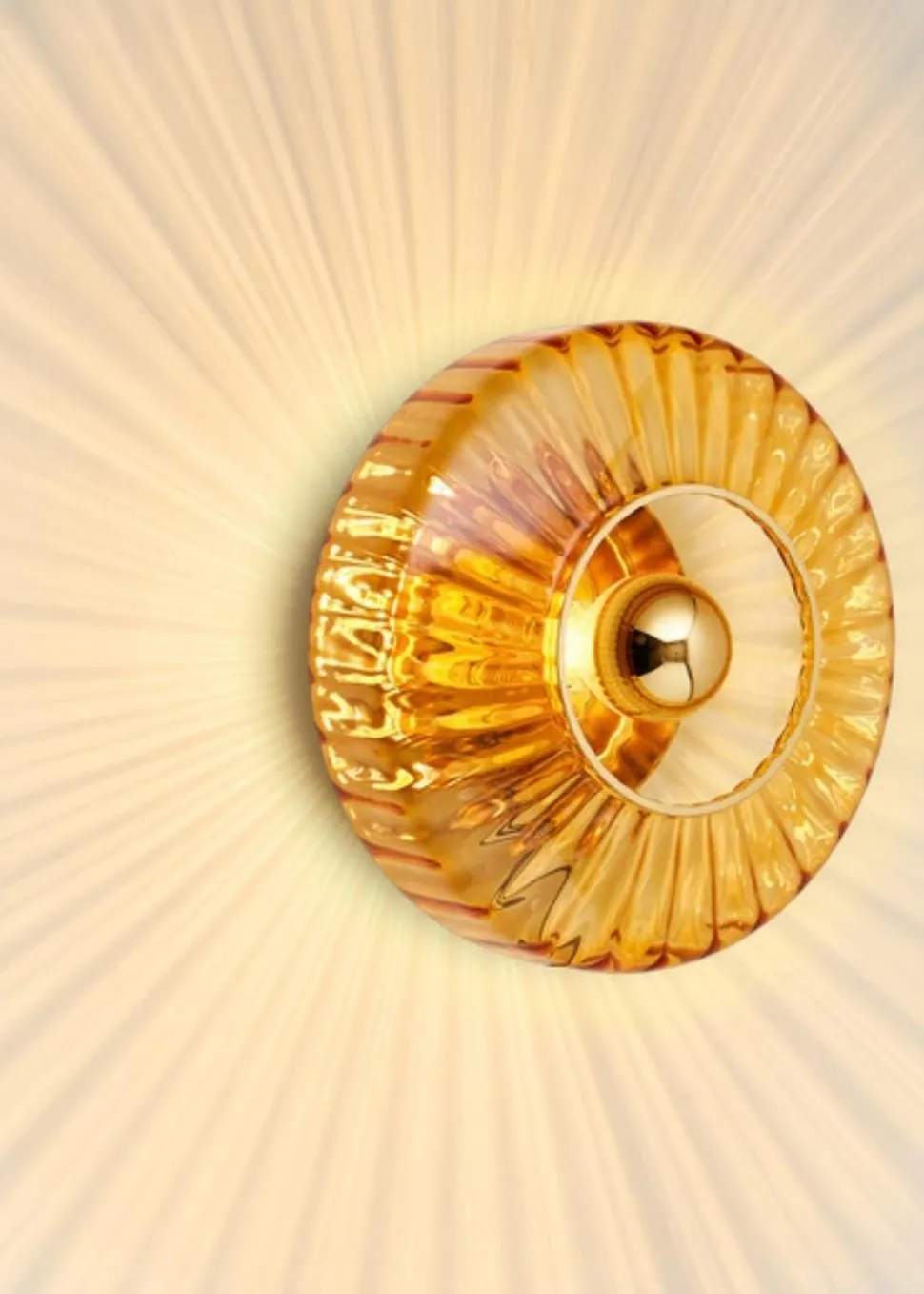 New Wave Optic Lamp