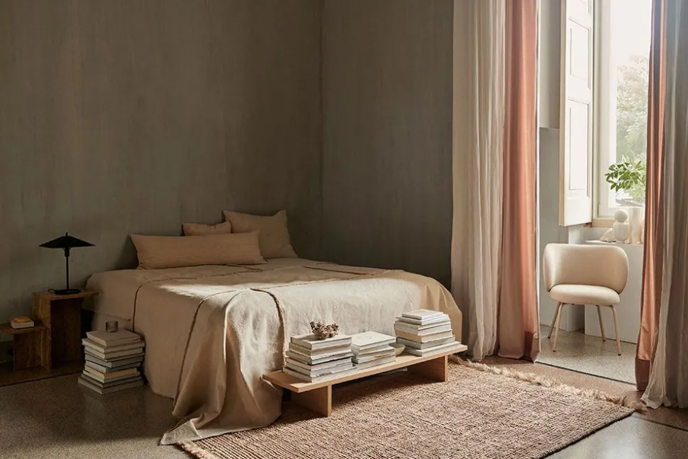 Offset Bedspread
