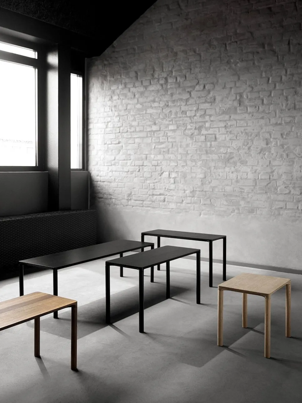 Piloti Wood Table 6720 by Hugo Passos