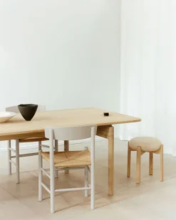 Pioneer Stool 6830 / By Maria Bruun