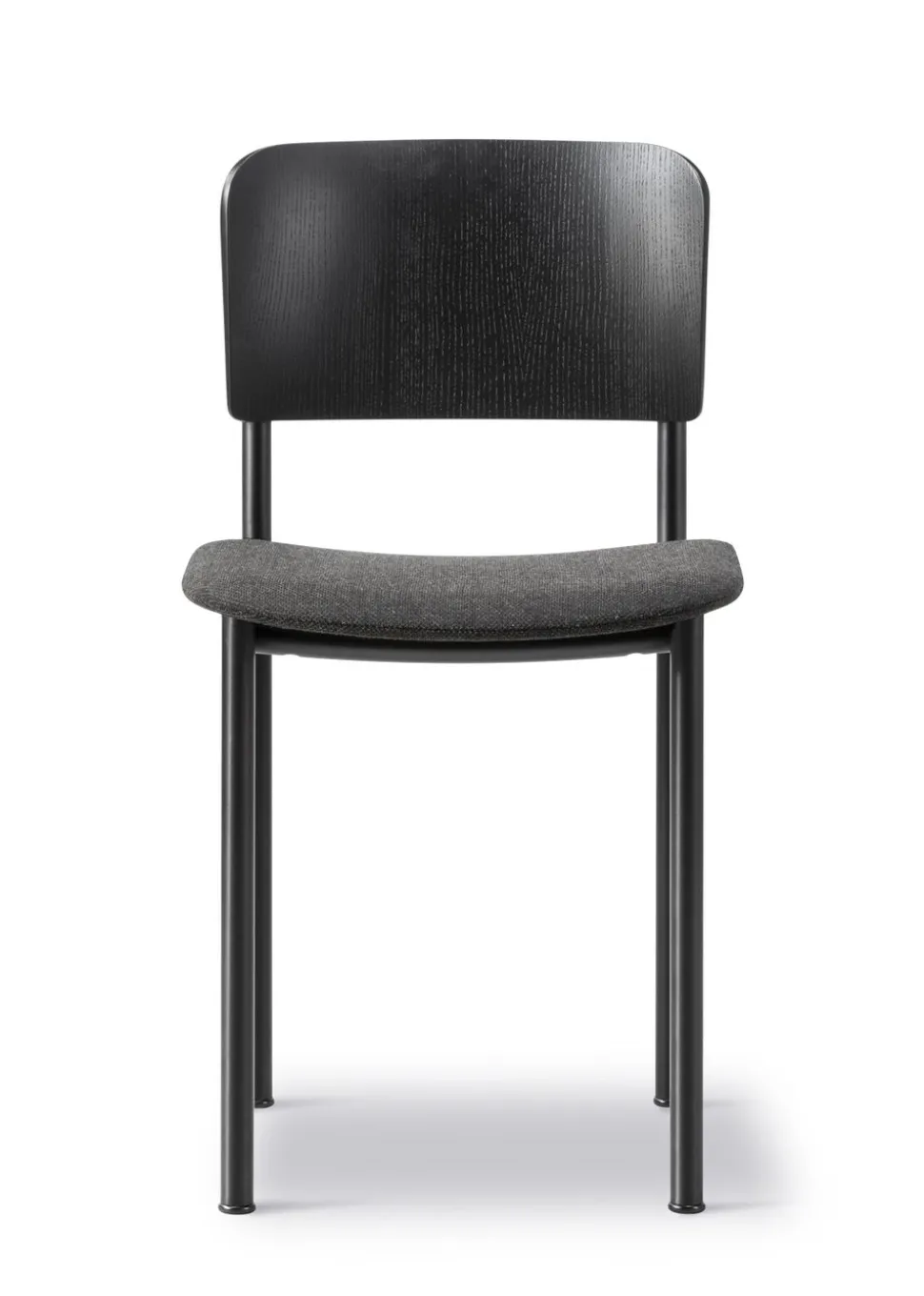 Plan Chair 3413 by Edward Barber & Jay Osgerby