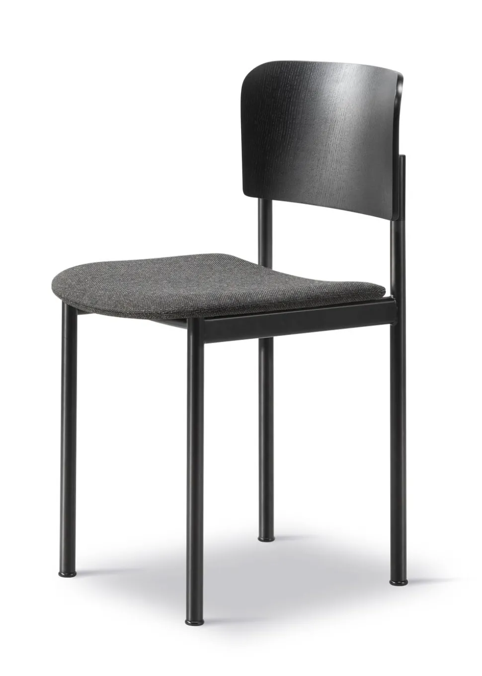 Plan Chair 3413 by Edward Barber & Jay Osgerby
