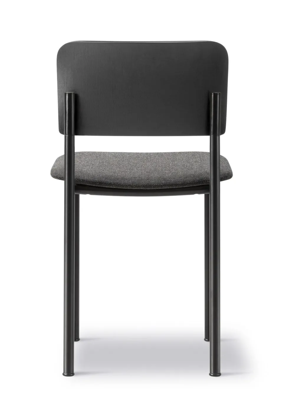 Plan Chair 3413 by Edward Barber & Jay Osgerby