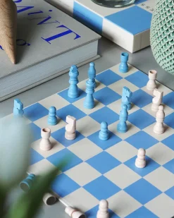 Play - Chess