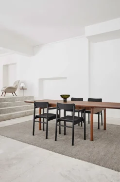 Post Table 6442 by Cecilie Manz