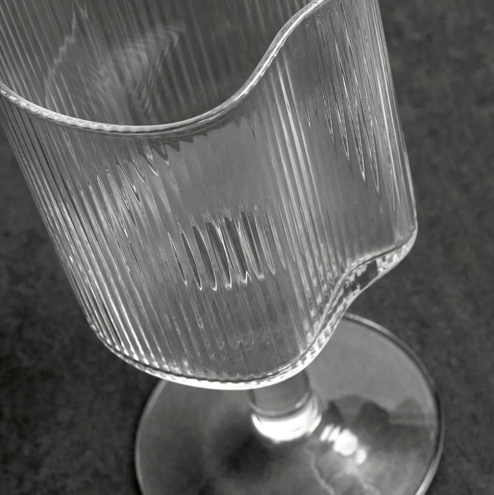 Red wine glass Ripe
