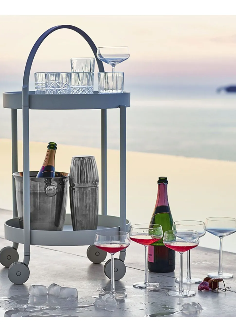 Roll trolley