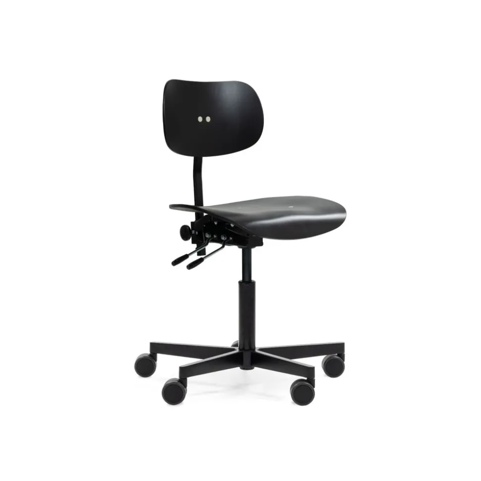 S197 R20 Office Chair / By Egon Eiermann