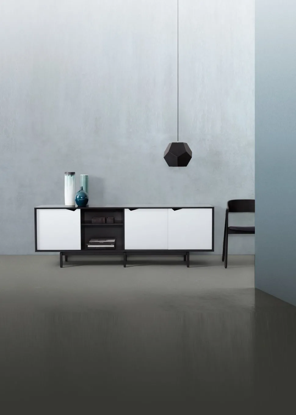 S1 Sideboard