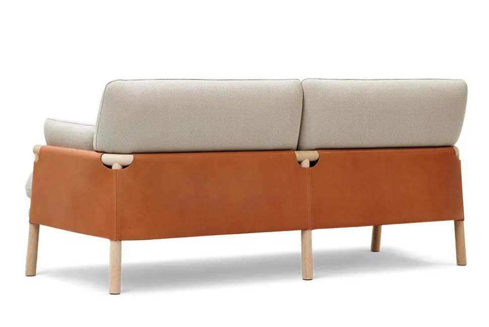 Savannah Sofa 8802 by Monica Förster