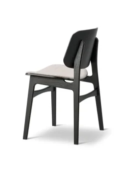 Søborg Chair 3051 by Børge Mogensen