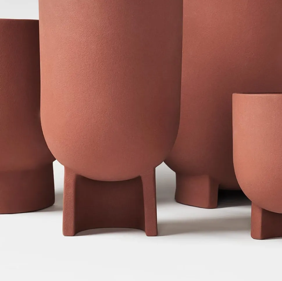 Serene Flowerpot