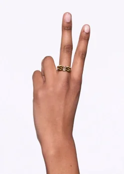 Sis Royal Ring