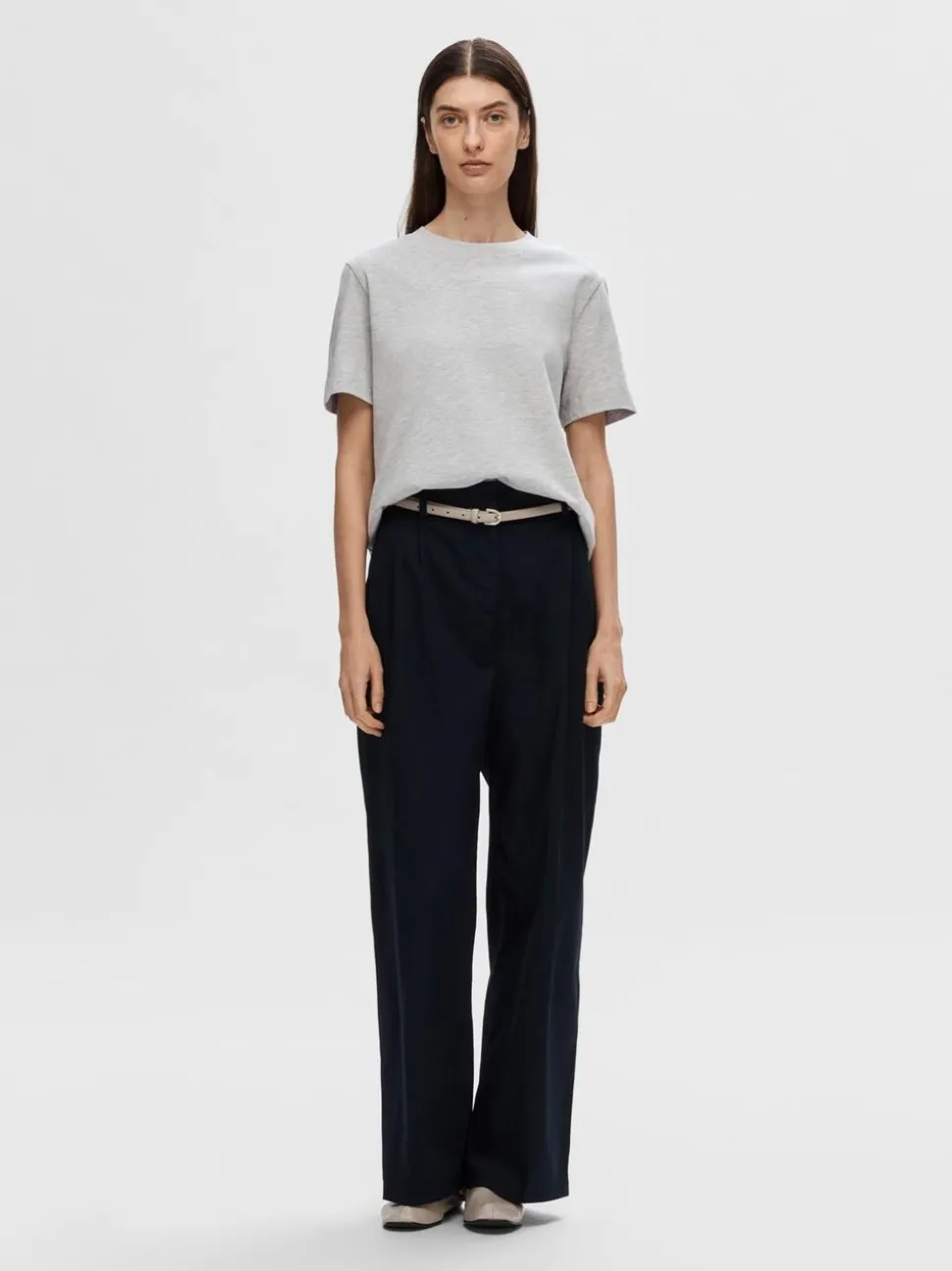 SLFEssential SS Boxy Tee NOOS
