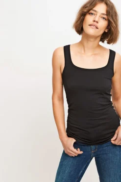 Sue Solid Top