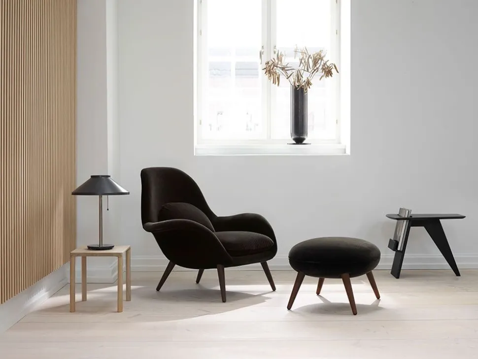 Swoon Lounge Chair 1770 by Space Copenhagen
