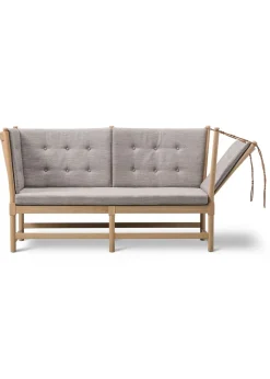 The Spoke-Back Sofa 1789 by Børge Mogensen